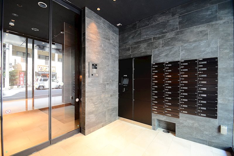 ステージファースト八丁堀2階 宅配BOX