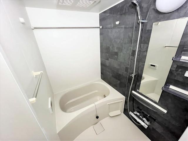 リオグランデ東戸塚102号室 バス