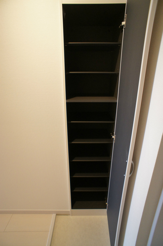 リブリ・カンパーニュ シューズボックス