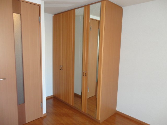 ＢＲＯＯＫＳＴＯＮＥ横濱303号室 クローゼット