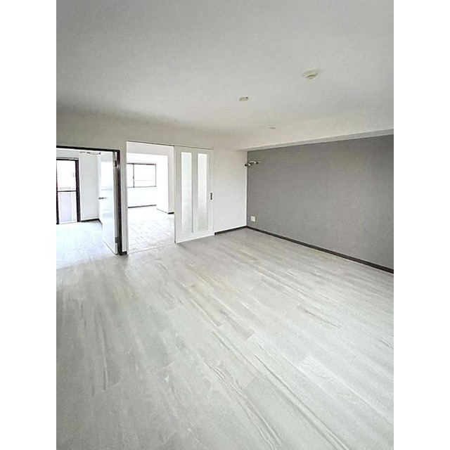 サンハイム清水 南向き、日当り良好