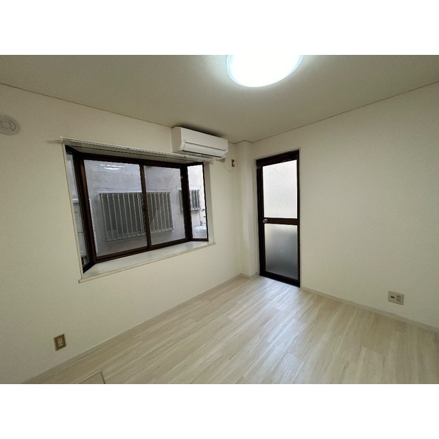 シェソワ赤山 リビング