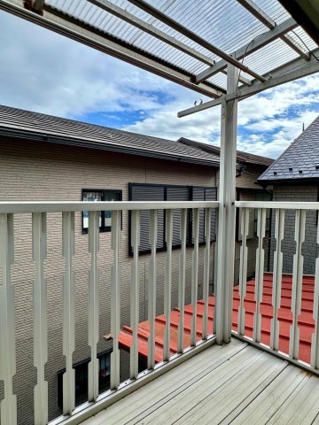 港南区笹下5丁目戸建 バルコニー