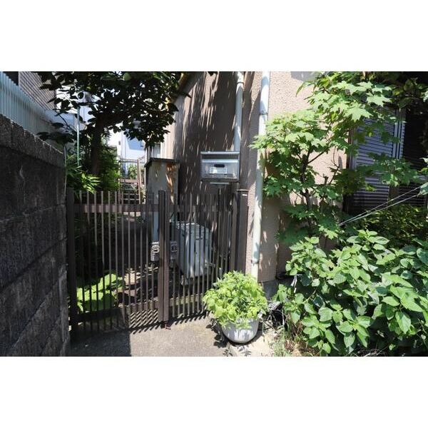 戸塚区平戸3丁目併用住宅 エントランス