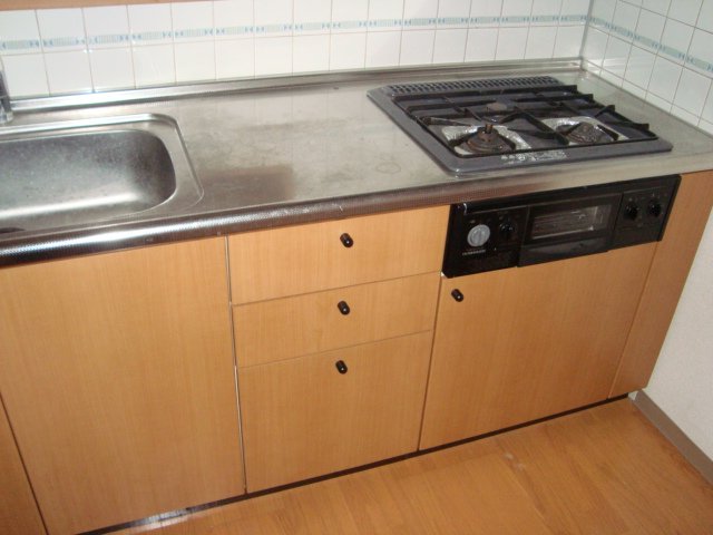 シャイニングｉｎ青葉Ⅱ システムキッチン