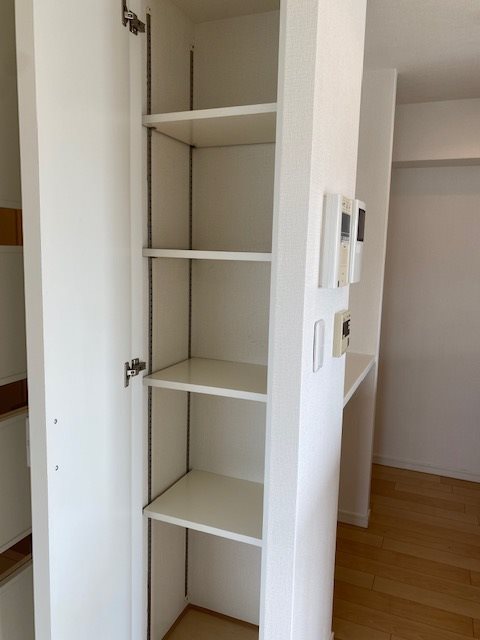 レジディア大森東9階 収納