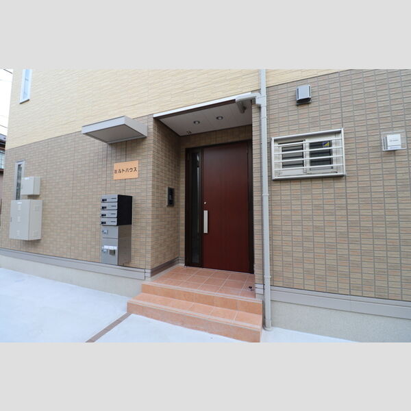 ミルトハウス エントランス