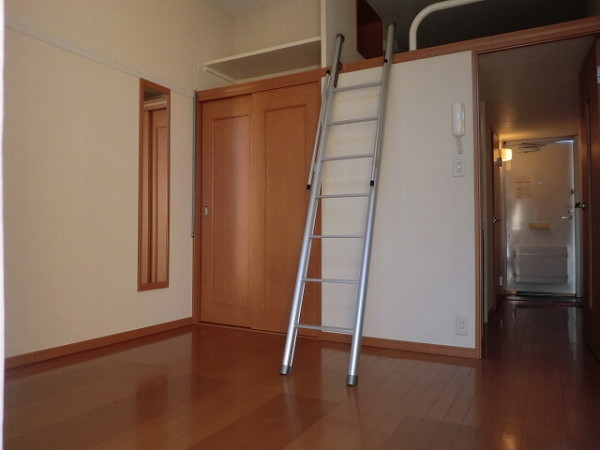 レオパレスエスペランサ 寝室