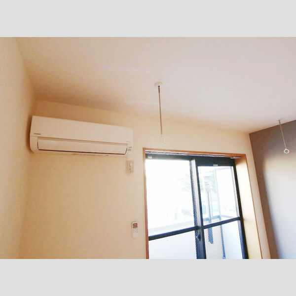 ズオン・ゼロ306号室 エアコン・室内物干