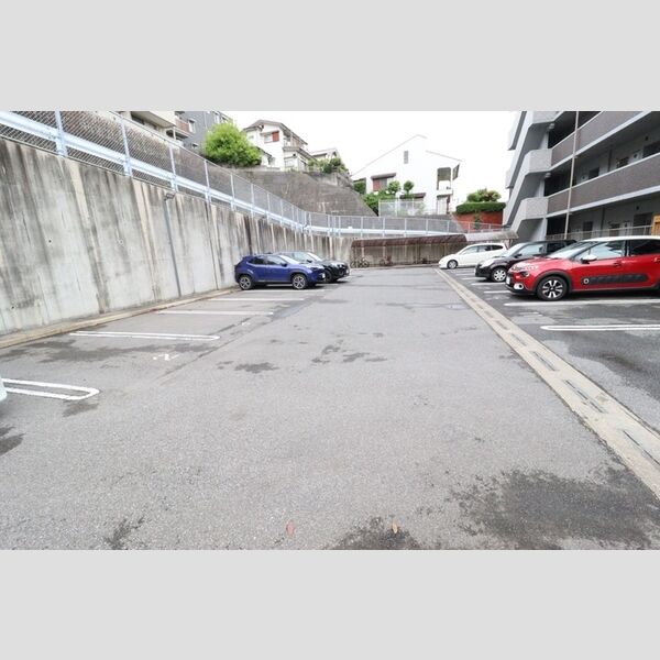 グレースⅦ 駐車場(要空き確認)