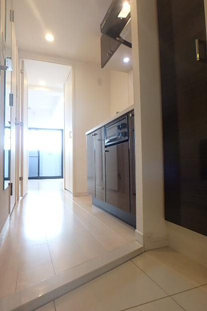 グランド・ガーラ桜木町駅前2階 人感センサー付き照明設備