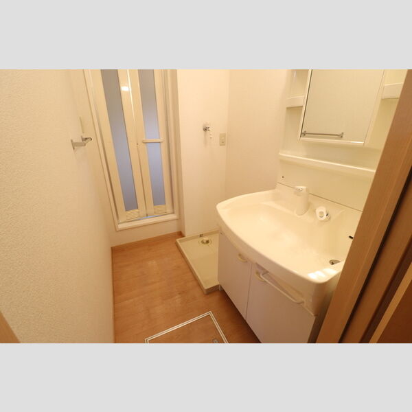 セジュール新町　A/B/C 洗髪洗面化粧台