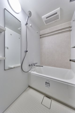 プラウドフラット四谷三丁目612号室 同建物別部屋の参考画像