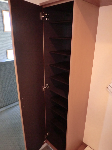 Ｂｅｒｒｙ　Ｈｉｌｌ　菊名0203号室 収納