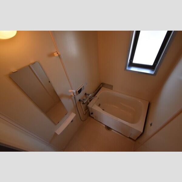 レザンシャトー バス