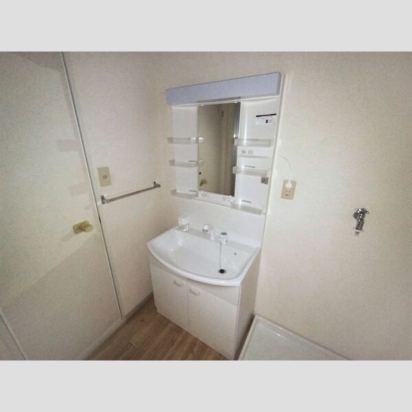 パークサイド 西船　A・BB105号室 洗面所