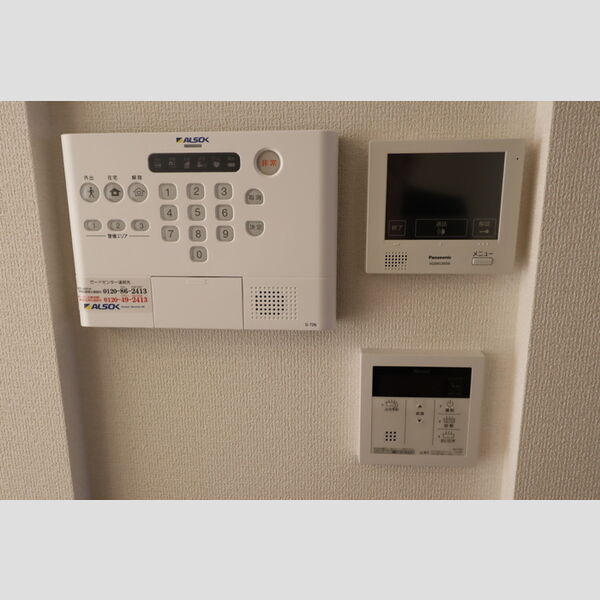 サントミー206号室 部屋設備