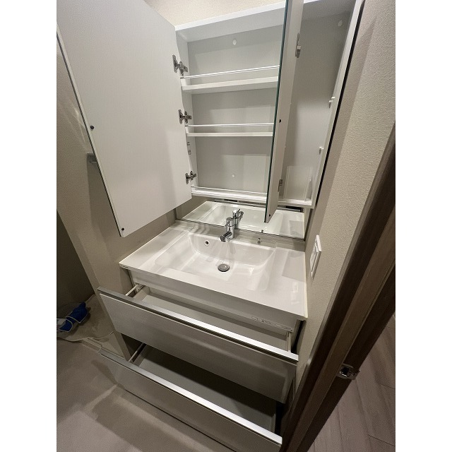 シャンボール白金 内観