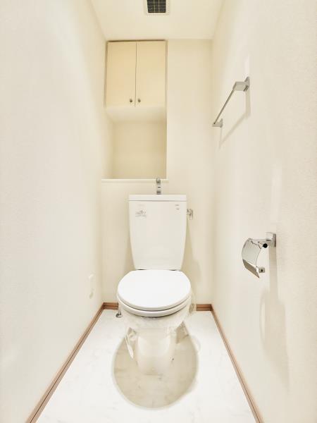 エーデルブルク4階 トイレ