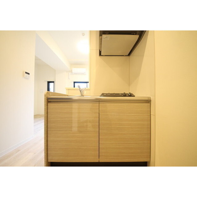 CRESCENT COURT 内観