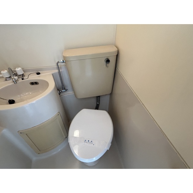 第5新井ビル 内観