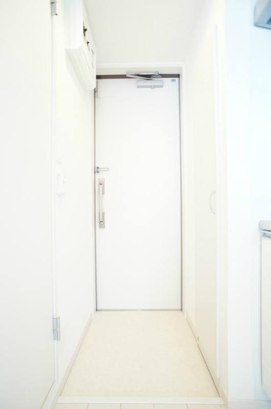 リブリ・FEEL-M湘南Ⅴ 玄関