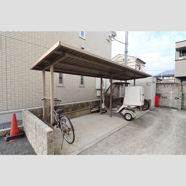エル・ドラード　B 駐輪場