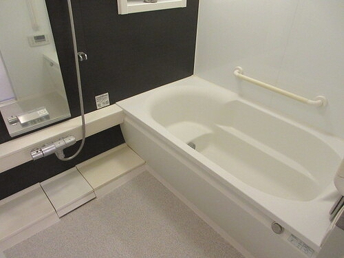 アトラス国領セントラルコート バス