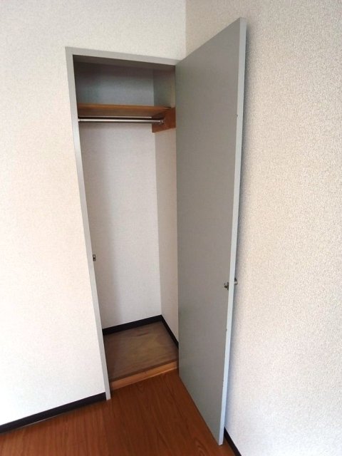 スカイコート新宿第７2階 クローゼット