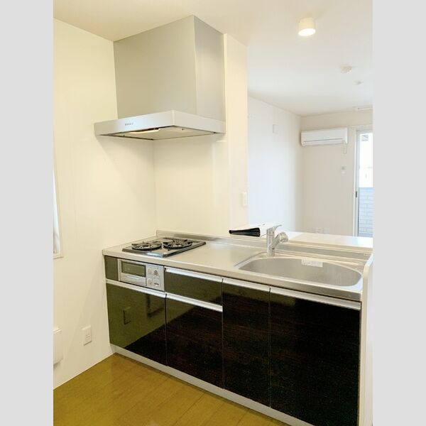 ディアコート鹿放ヶ丘 対面式システムキッチン