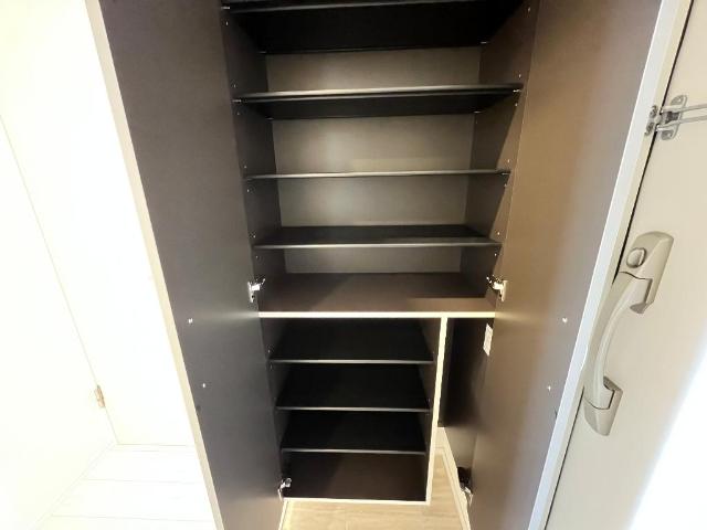 ソヨカゼ・ノ・テラス 下駄箱