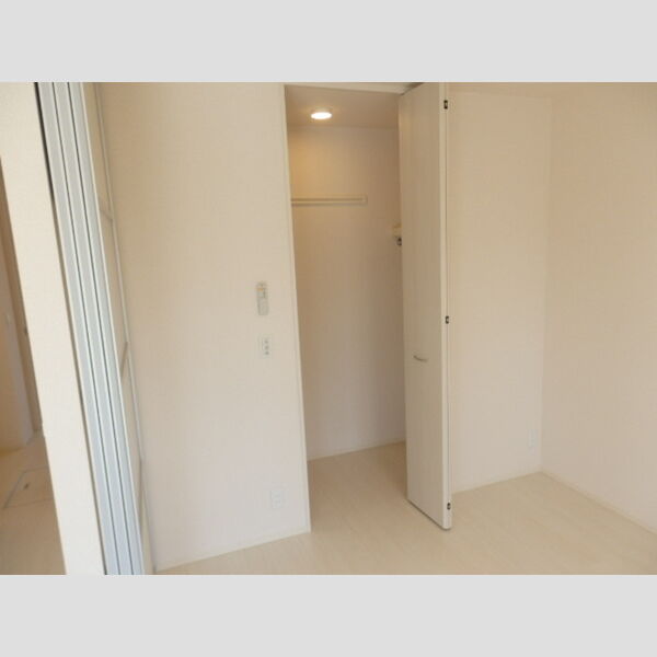 ディアコート五井 収納