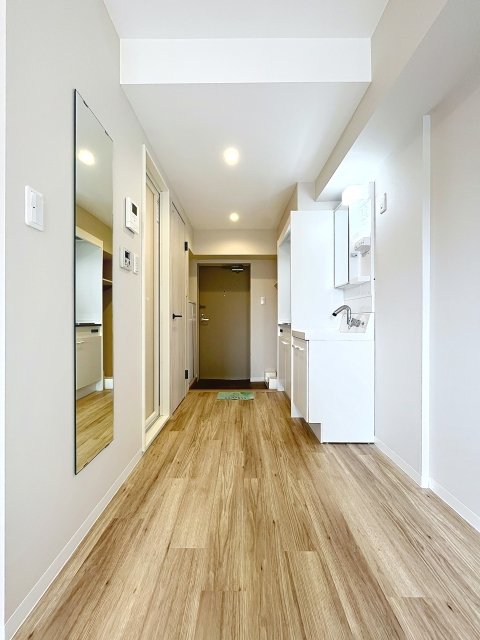 ライオンズマンション三鷹さくら通り 玄関