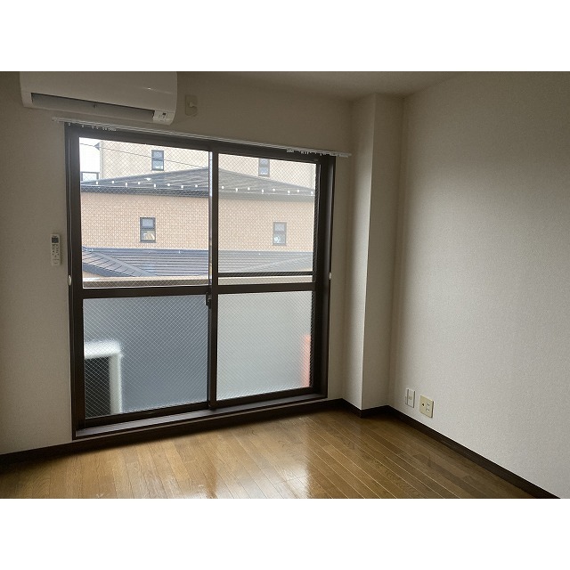 パルテール・谷0302号室 ドアポスト