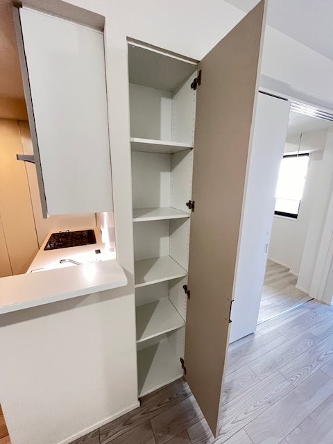 クロスレジデンス六義園8階 収納