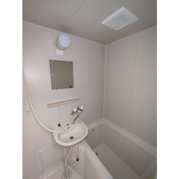 フラワーハイツ0201号室 同建物別部屋の参考画像