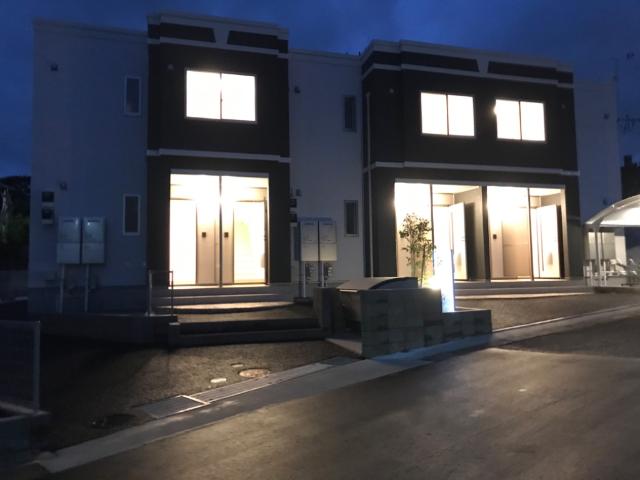 Ｍ’ｓ Ｆｏｎｔａｉｎｅ（エムズフォンテーヌ） 外観写真（夜）