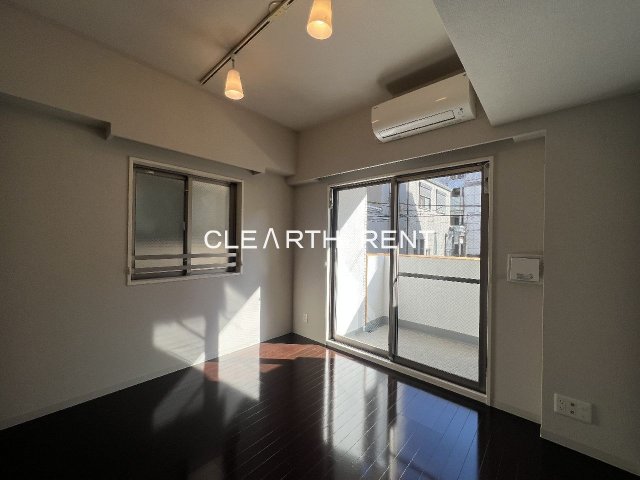 コンシェリアＲ 横濱桜木町 ★二面採光の角部屋＆フローリング6.0帖の居室★