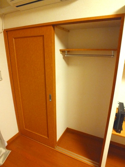 レオパレスグリーンヒル 内観