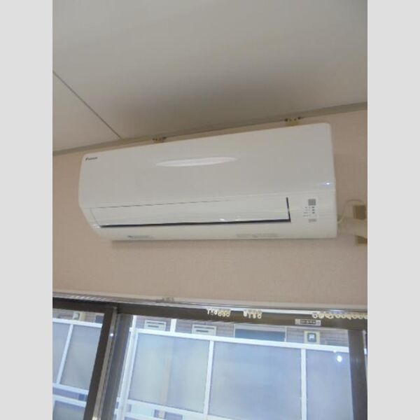 調布ハイムピア210号室 エアコン