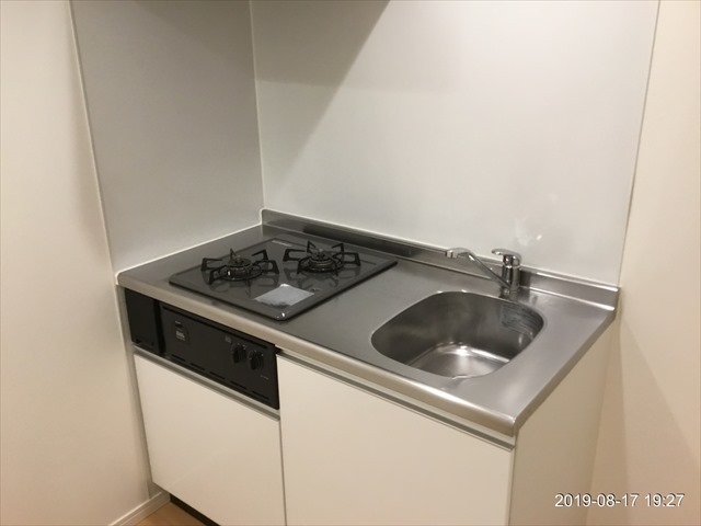 ＲｅＸＡＭ中央林間 キッチン