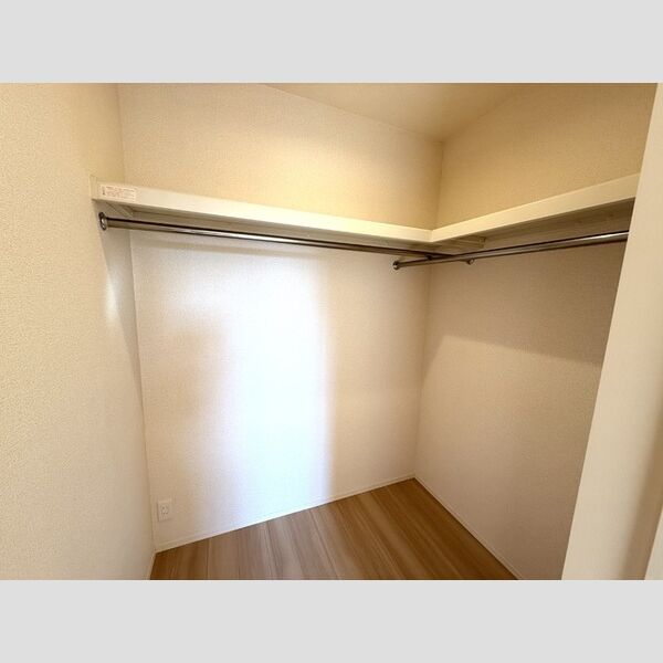 グリーンハイム東船橋 ウォークインクローゼット