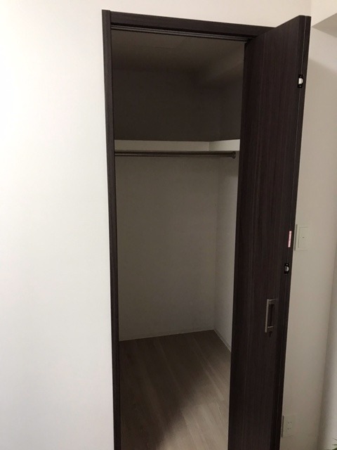 オークレジデンス亀沢 2階モデルルーム