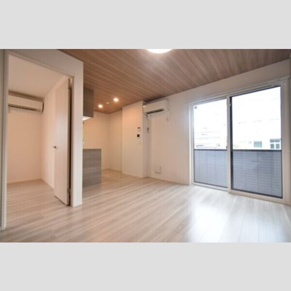 レンテ本厚木 リビングダイニング