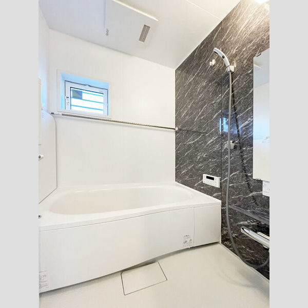 ミッドタウンおゆみ野103号室 浴室