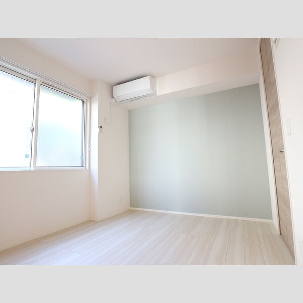 カーサ門源101号室 洋室