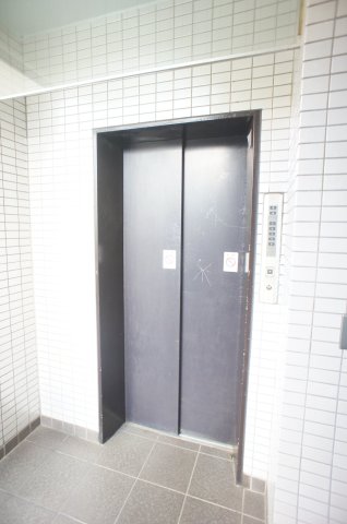 フェリーチェ八千代台 玄関