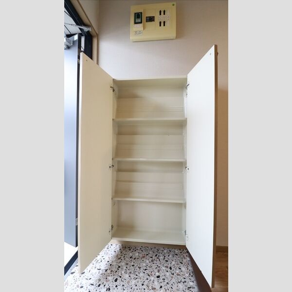 毛呂山ヒルズ ★シューズボックス★