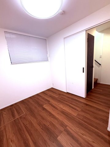 世田谷区三軒茶屋戸建 1階居室