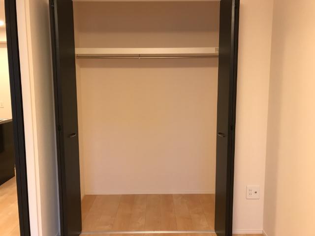アルモ102号室 クローゼット（イメージ）